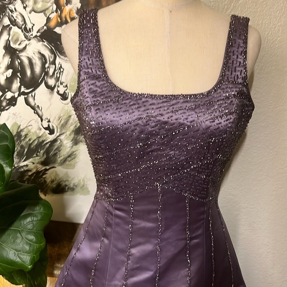 DG Donna Gray Size 8
